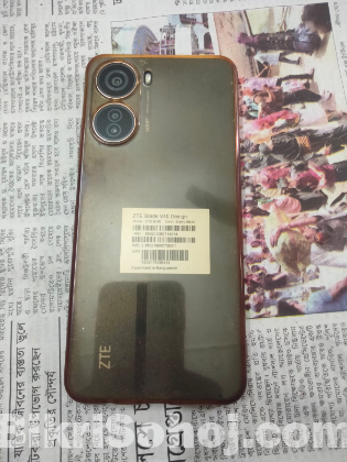 Zte blade v40 design